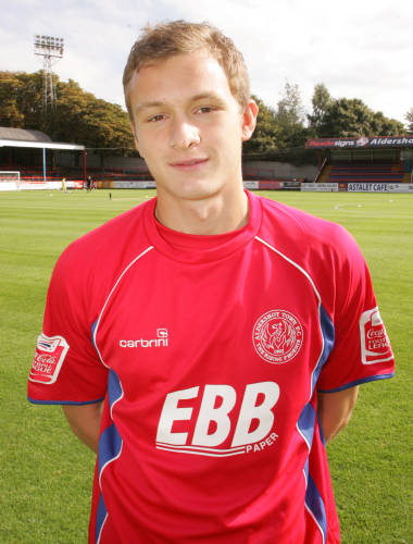 Dean Parrett on loan with Aldershot